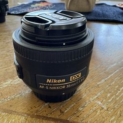 Nikon 35mm 1.8 Dslr