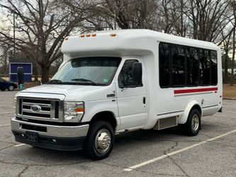 2013 Ford E350 Super Duty Cutaway
