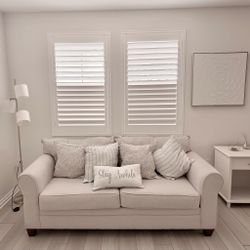 Handcrafted Solid Wood Shutters - Custom Fit Interior Window Coverings & Closet Doors - Free In Home Estimates & Quick Quotes (Persianas de Madera)