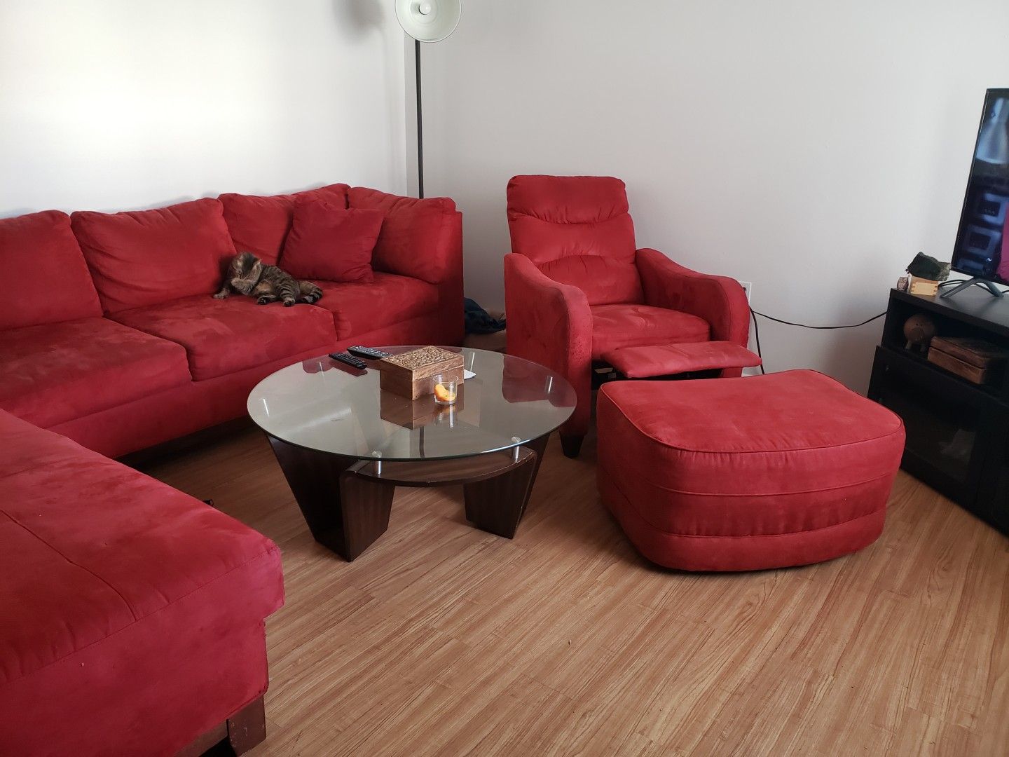 Red sectional/sofa set