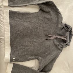 Under Armour Womens Sweatshirt   