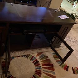 Entertainment center