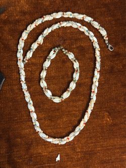 Vintage Twisted Seed Bead & Green Aventurine Chip Cluster Necklace