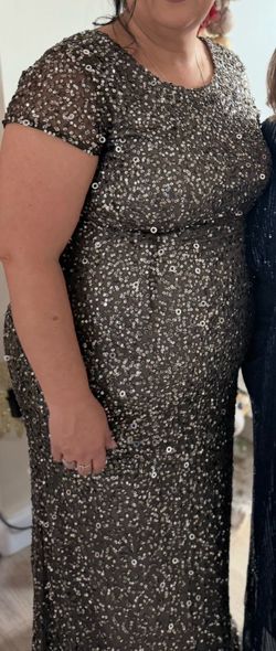 Adrianna Papel size 18w sequins evening gown