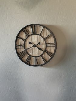 Large Clock 