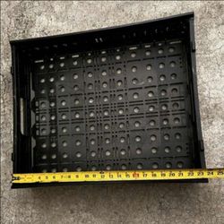 Foldable stackable storage crates