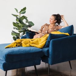 Chic Armchair With Ottoman 