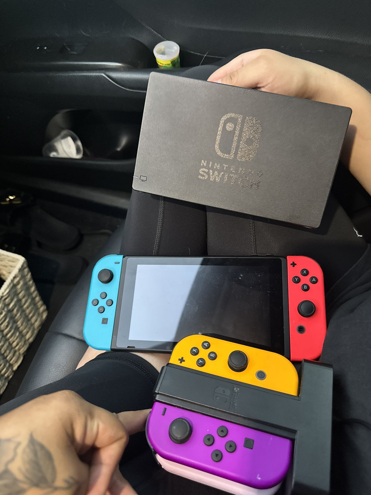 Nintendo Switch & PS4