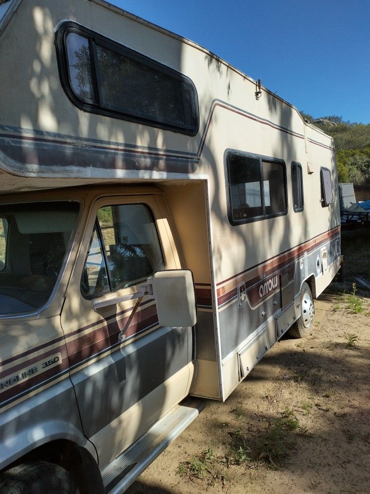 83 Motorhome