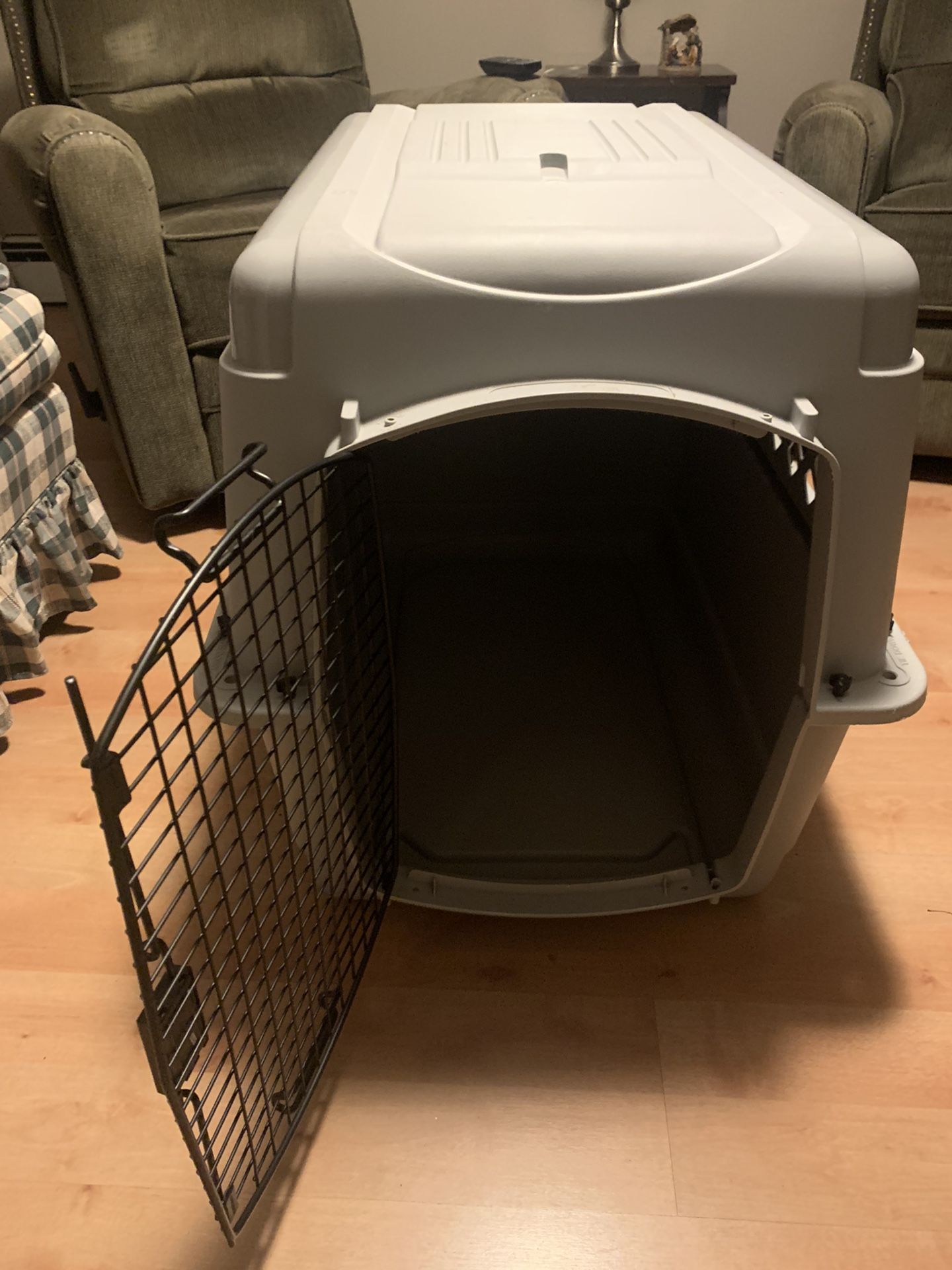 Large Carrier/crate