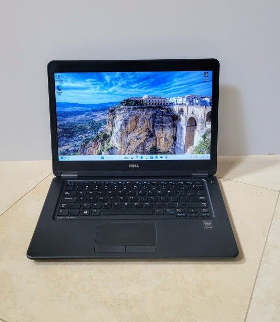 Dell Latitude E7450 Laptop,14inch , Intel Core ,SSD ( Solid State),WiFi,Bluetooth,HDMI, DP, Windows 11 Pro ,Fast -> Excellent Condition and Durable