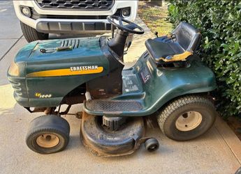 Craftsman riding Mower needs some work sold as is