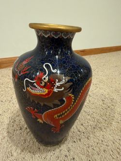 Vintage Chinese Cloisonne Dragon Vase