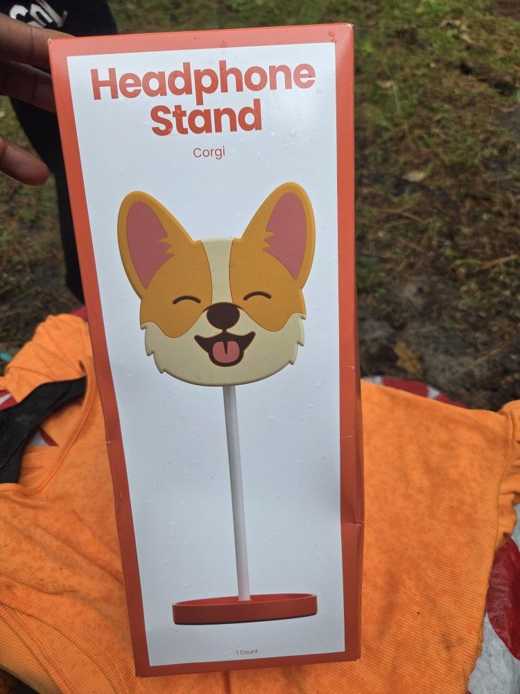 Headphone Stands