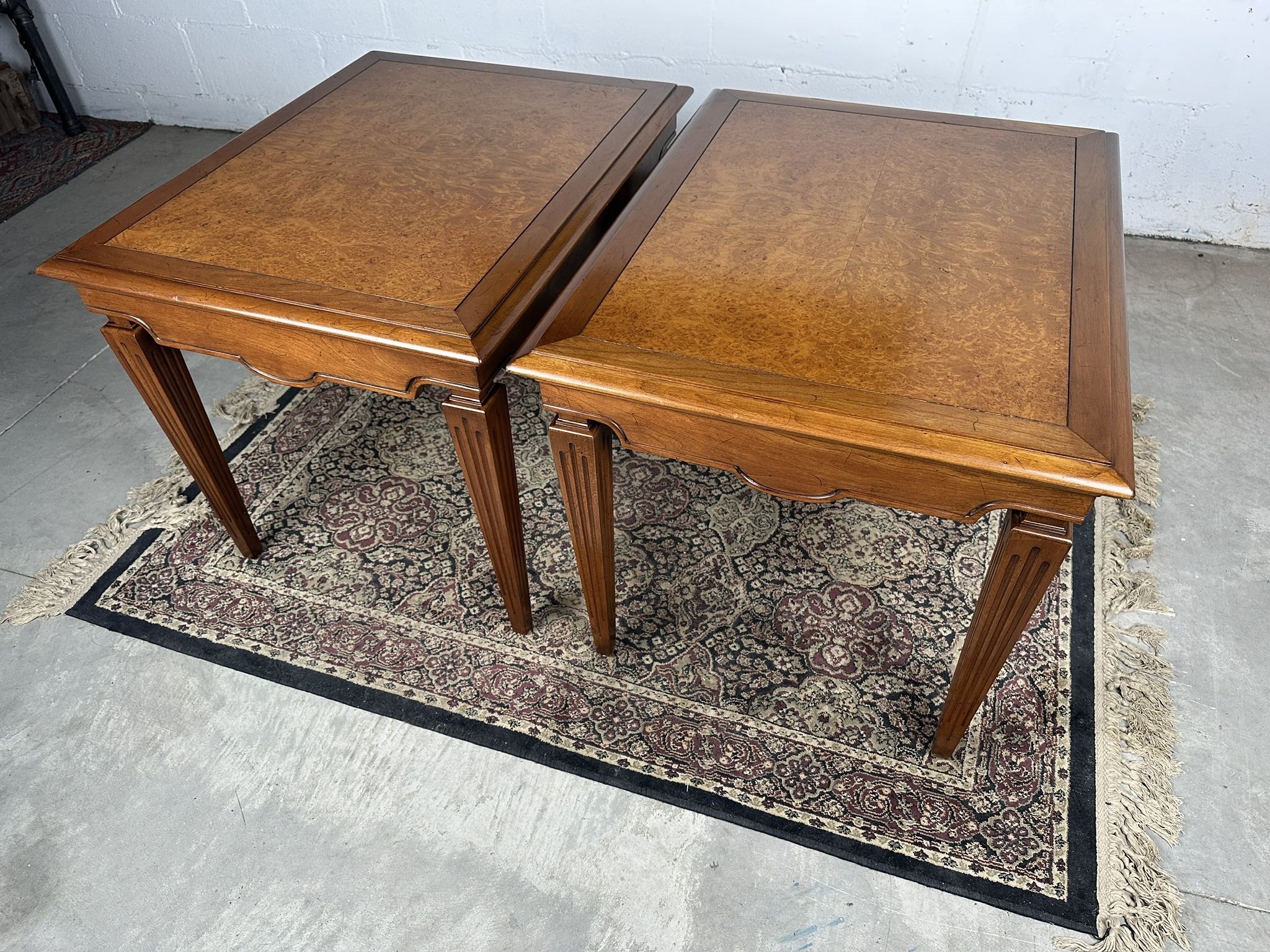 Vintage Set of 2 Fine Arts Furniture Co. Burl Walnut End Tables - Grand Rapids, MI Hollywood Regency Revival Neoclassical Traditional Style Luxury