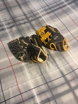 Guantes de béisbol