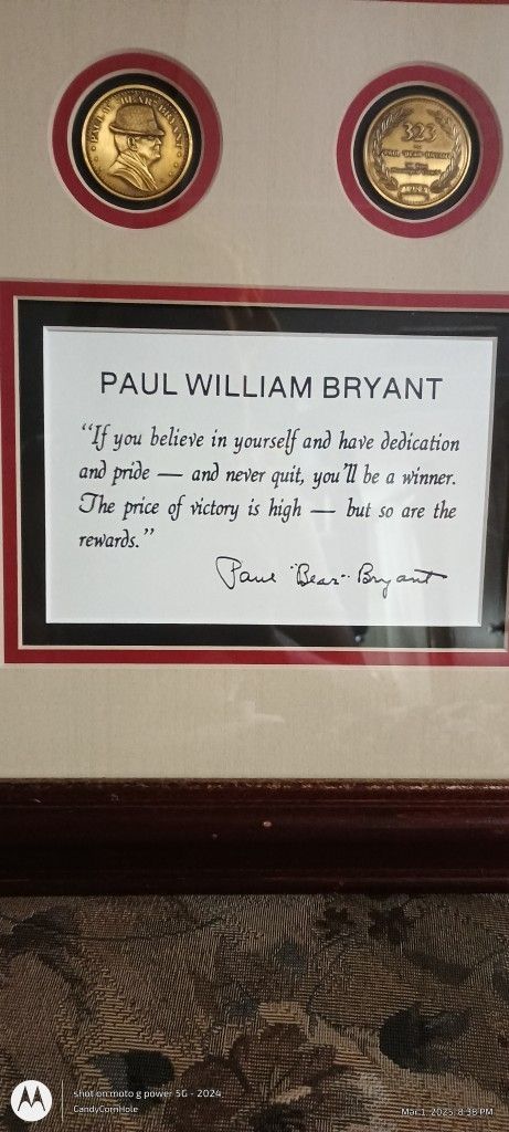 Alabama Football Bear Bryant Signed Memorabilia