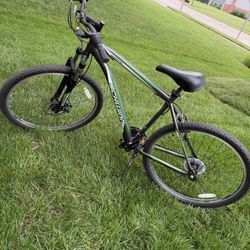 19” Schwinn 21 Speed Mountain Bike with 27” Wheels!