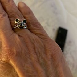 Mickey Mouse Ring Size 51/2