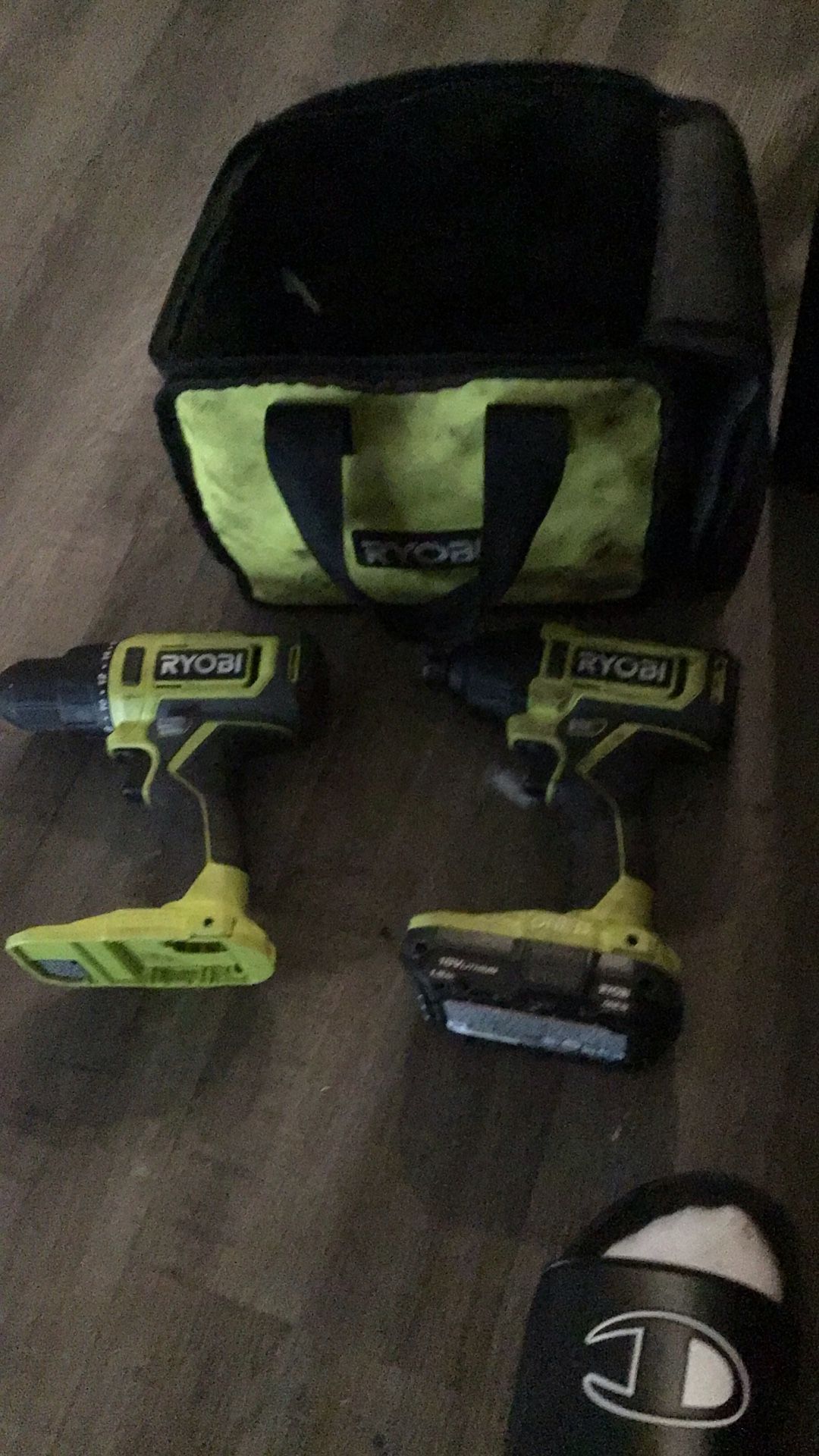 Ryobi Drill Set