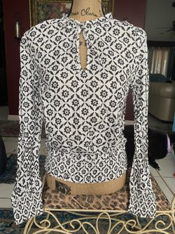 Fantastic Shirt Size M. ❤️❤️