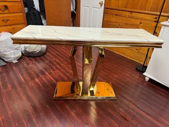 Entryway table