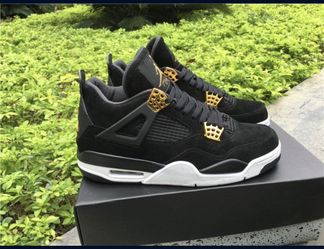 Jordan 4 Royalty