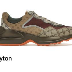 Gucci RHYTON Size 42 (9.5) Used condition Authentic!!!