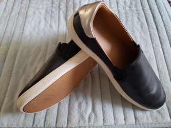 UGG Australia CAS Slip-On - Black - Womens