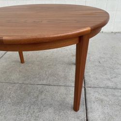 Skovby Dining Table