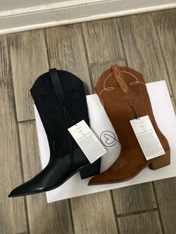Sz 10 WOMEN BLACK BOOTS ONLY new in box