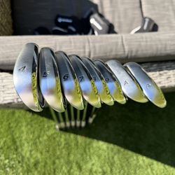 TaylorMade R9 Iron Set 4–PW + A Wedge | KBS FST 90 Steel Shafts | Right Handed