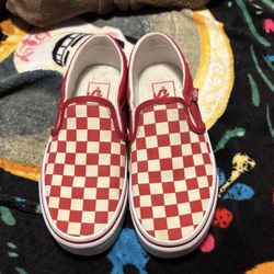 Checkered Vans Red And White