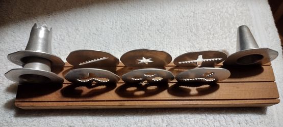 Vintage Mirro Aluminum Cookie And Pastry Press Set