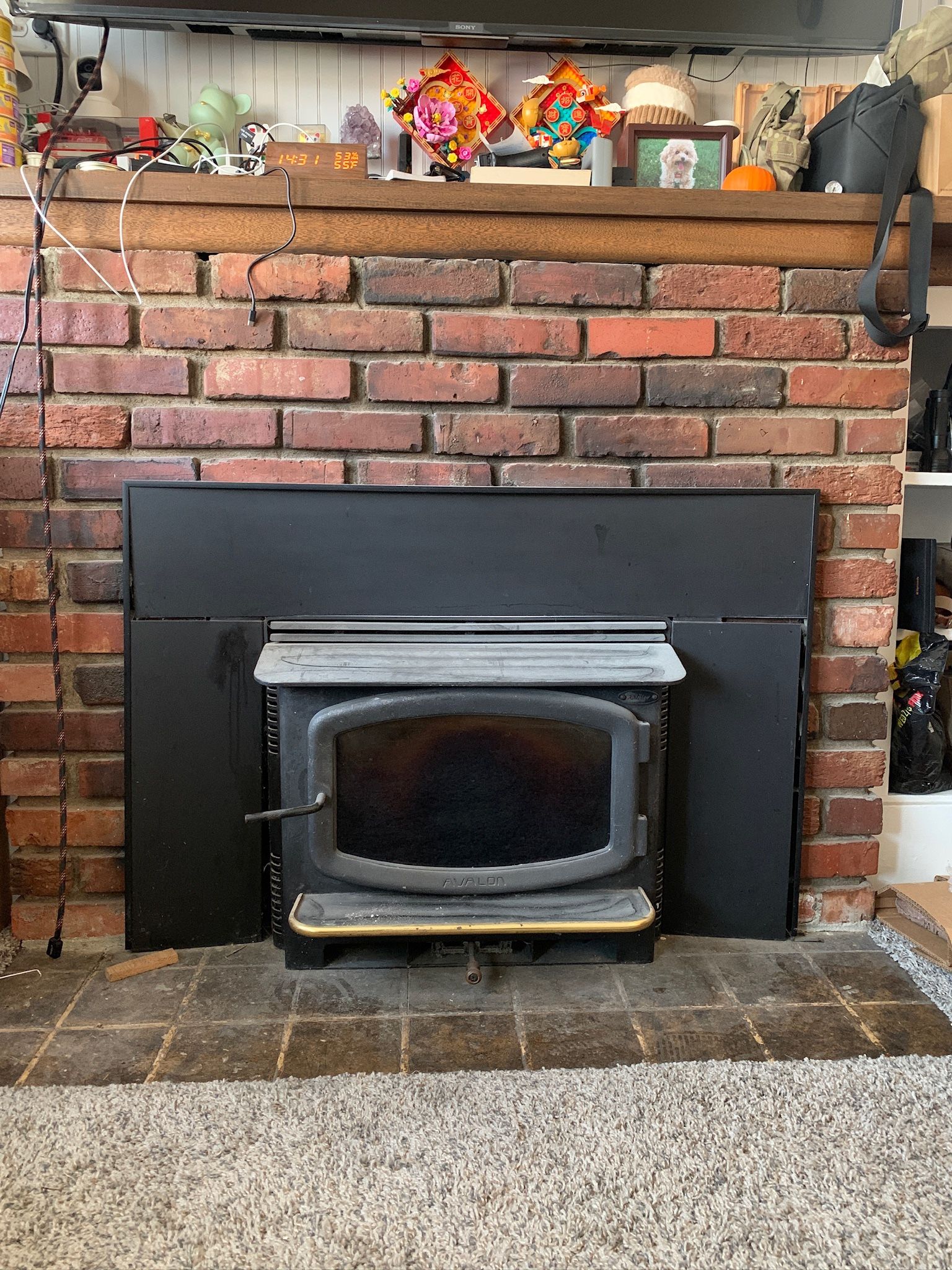 AVALON RAINIER WOOD INSERT for Sale in WA OfferUp