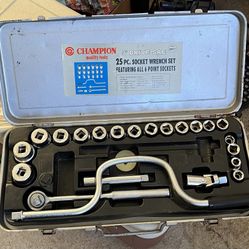 Vintage Champion 25-pc Socket Wrench Set 1/2” Drive SAE Missing One Piece