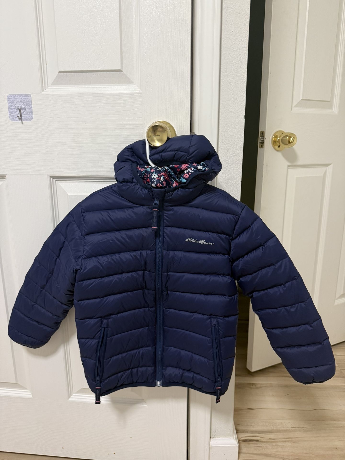 Reversible kids’ jacket by Eddie Bauer XS 5/6