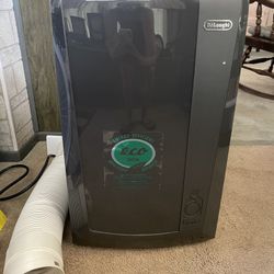 DeLonghi Portable Air conditioner