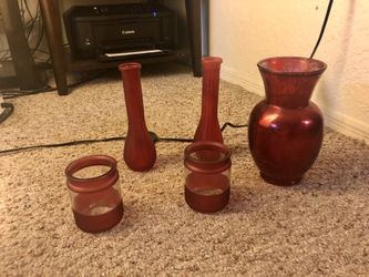Red decorative set