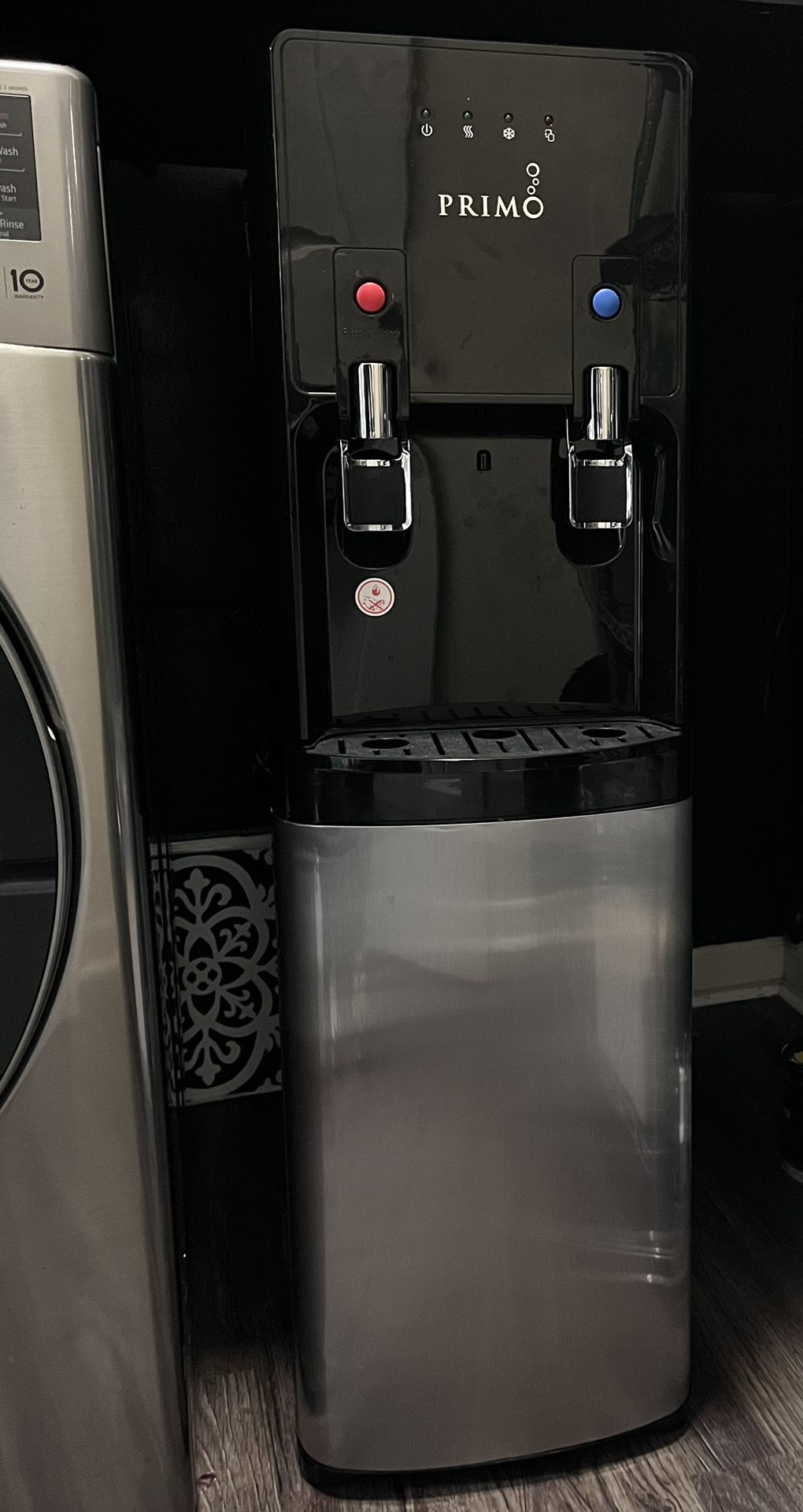 Water Dispenser