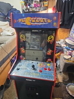 Pac-man arcade