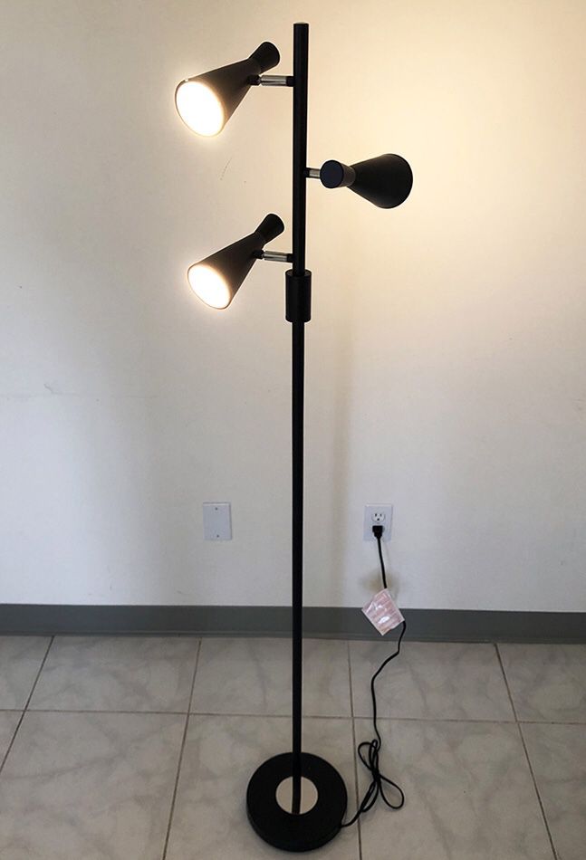 Brand New $30 LED 3-Light Floor Lamp 5ft Tall Adjustable Tilt Light Fixtures Home Living Room Office