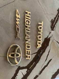 Toyota Highlander 4WD Emblem Badge Set