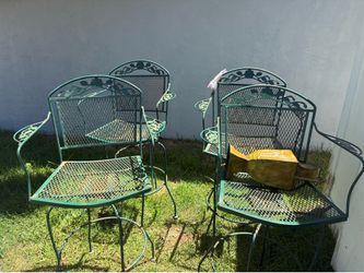 Wrought iron 5 pieces matching patio set