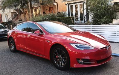 2018 Tesla Model S- P100D. S-Title in hand