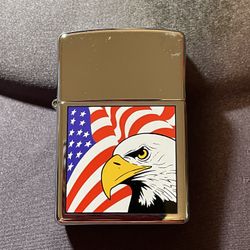 Zippo Lighter Collectible 2002 Flag and Eagle #120223-06