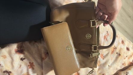 Tori Burch Purse& Wallet