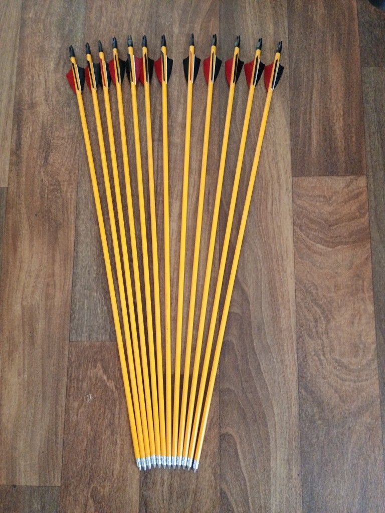 12 Wooden Target Arrows $3 Each 