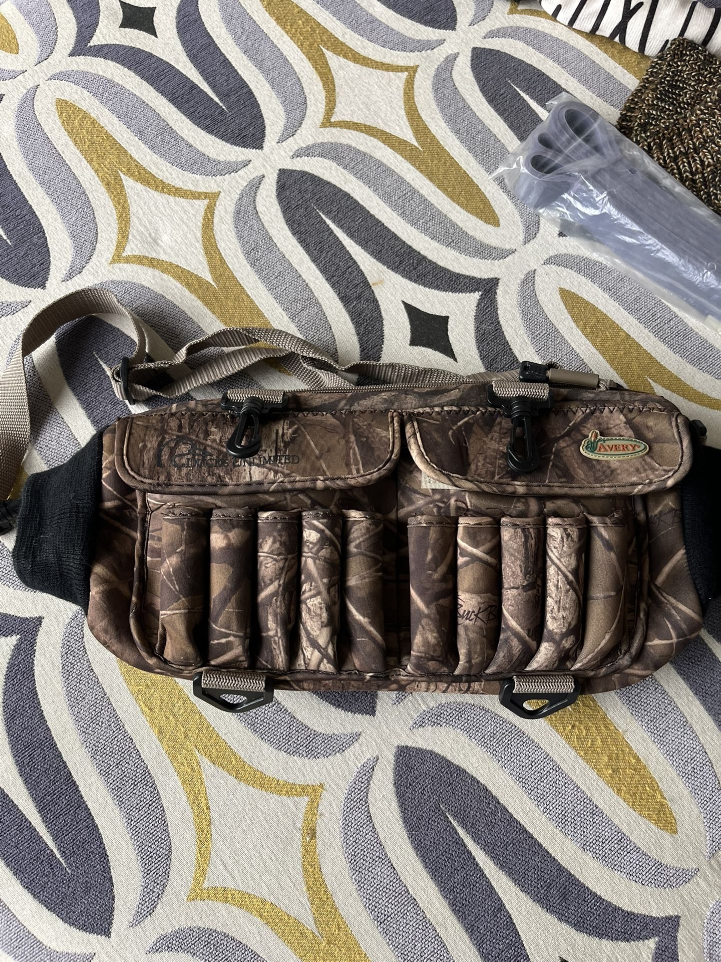 Avery Waterfowl Hunting Muff