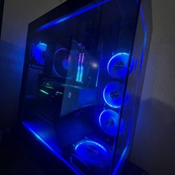 Gaming Pc And Monitor 